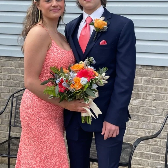 Prom Dress - Picture 7 of 8